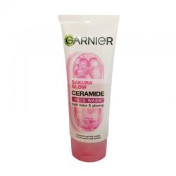 Garnier Sakura Glow Ceramide Face Wash 100ml