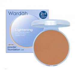 Wardah Refill Lightening Powder Foundation Light Feel 07 Almond 12gr